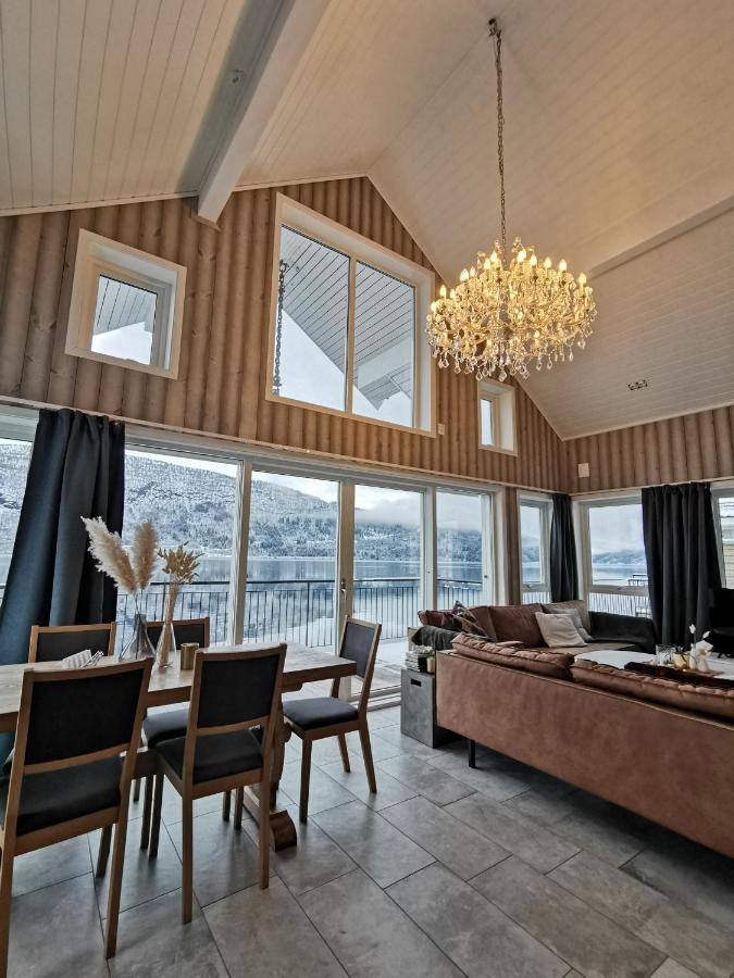 Stryn Fjord Lodge Faleide 130 Bagian luar foto