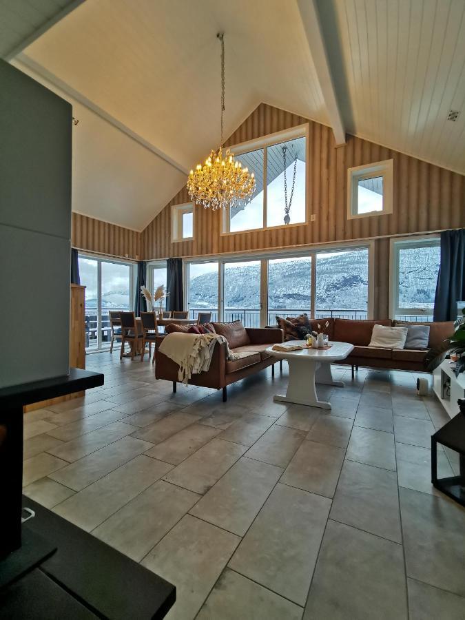 Stryn Fjord Lodge Faleide 130 Bagian luar foto