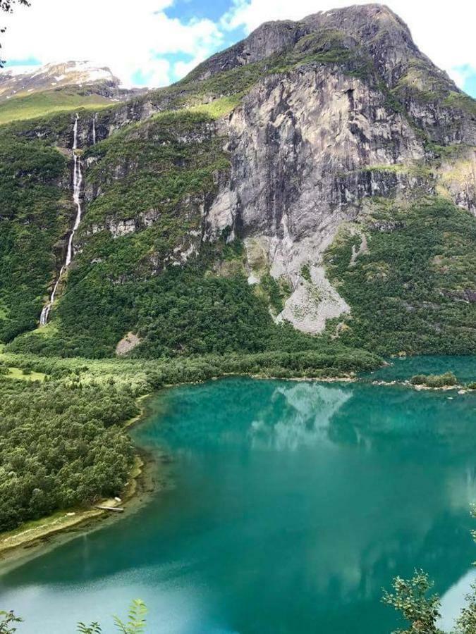 Stryn Fjord Lodge Faleide 130 Bagian luar foto