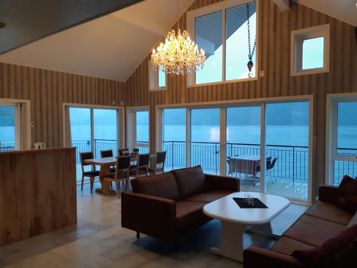 Stryn Fjord Lodge Faleide 130 Bagian luar foto